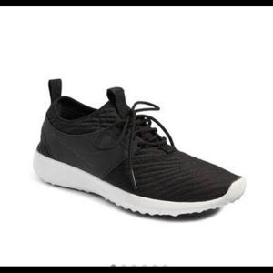 Nike Juvenate slip on sneakers